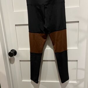 ZYIA Black and Brown Leggings Sleek Performance Fit
